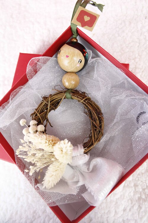 Coffret Couronne Enchantée Blanc Givré (image pour) Coffret Couronne Enchantée Blanc Givré